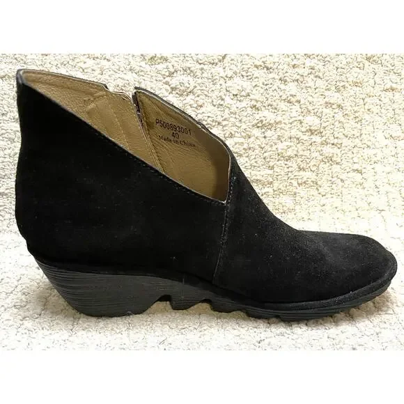 FLY London Black Suede PORO893FLY Ankle Booties NIB 40 US 9 9.5 Boots Zipper
